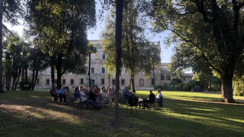 Oltre il giardino: Giuseppe Lorentini presenta “Internatite”
