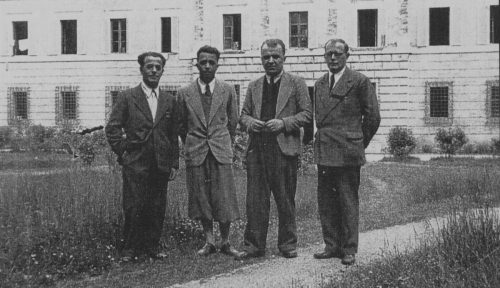 Internati Campo di Urbisaglia (Rudolf Bratuž è il primo da destra)